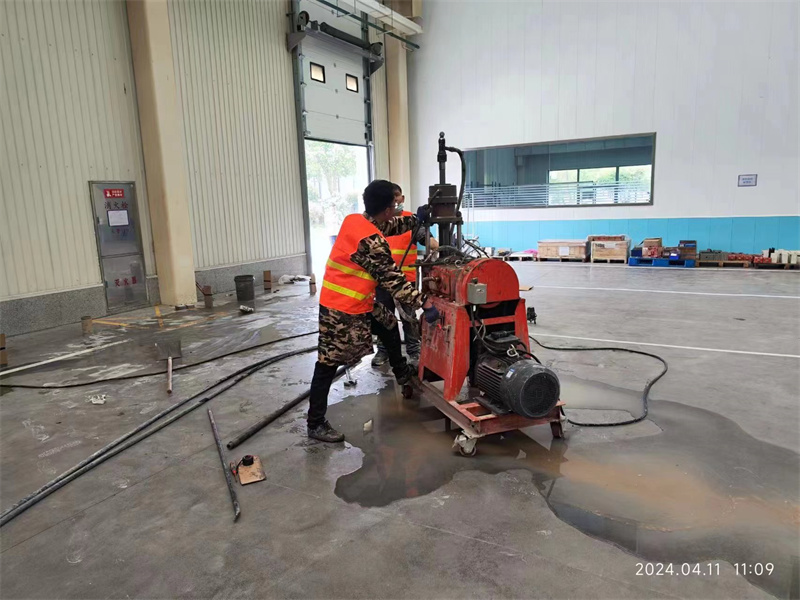 丰润厂房地面下沉塌陷注浆加固施工